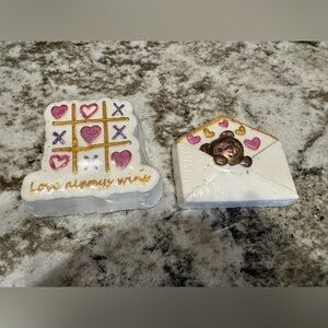 Homemade Valentines Day Bath Bombs Tic-Tac-Toe and Bear Soap Set